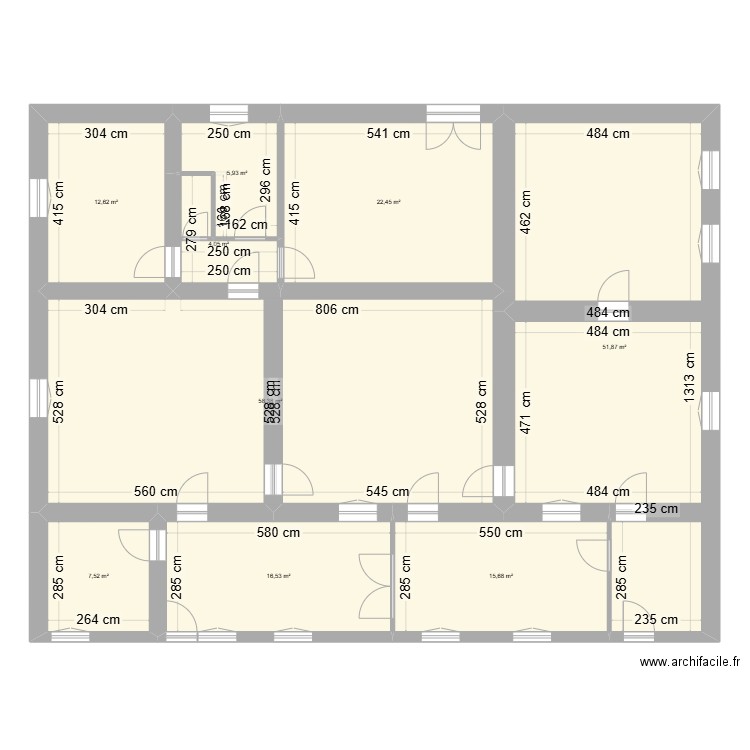 Desplat. Plan de 9 pièces et 195 m2