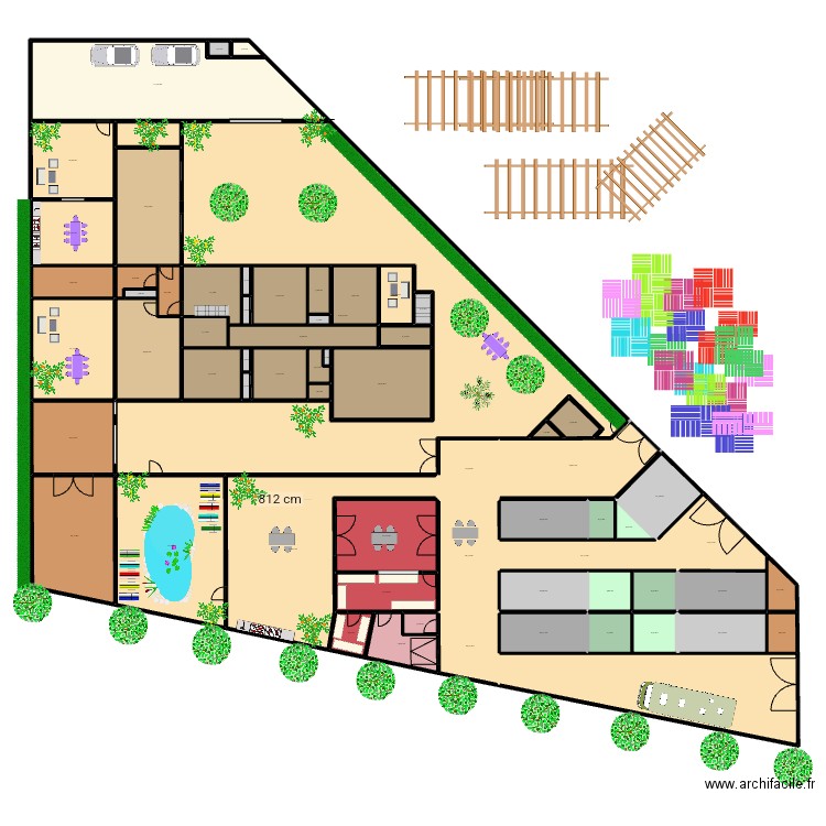 RESTO NORD + STANDS 1111B. Plan de 66 pièces et 1820 m2