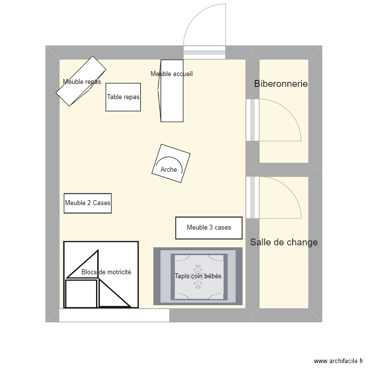 Plan salle bébés avant. Plan de 3 pièces et 21 m2