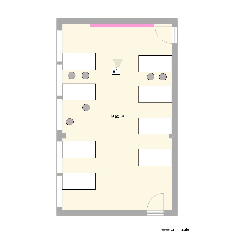 salle 132. Plan de 1 pièce et 46 m2