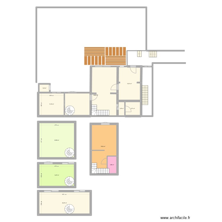 plan maison v3_Michel_. Plan de 11 pièces et 142 m2