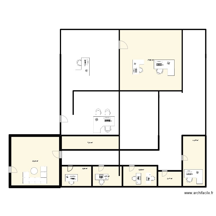 Plan AMT. Plan de 8 pièces et 101 m2