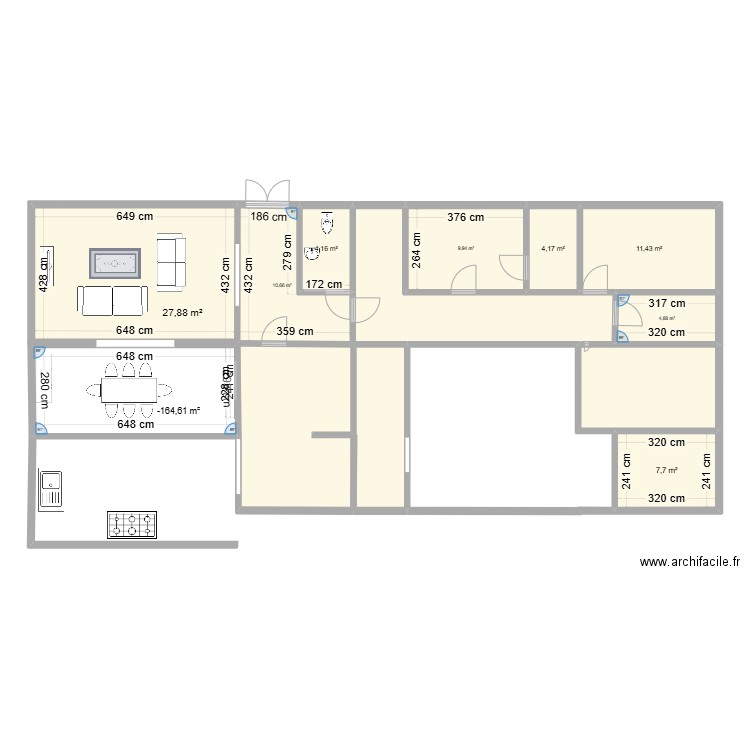 MLyv. Plan de 9 pièces et 99 m2