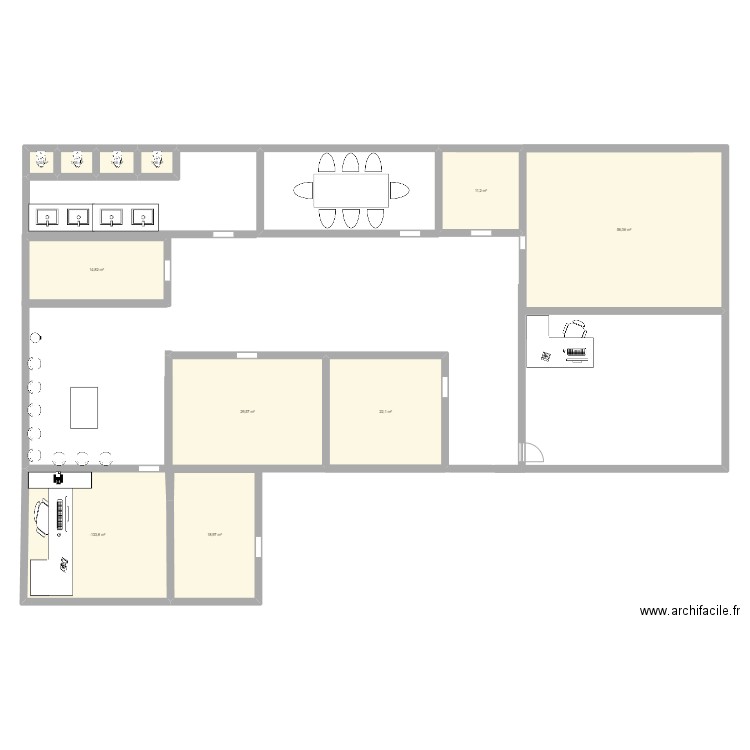 cabinet. Plan de 11 pièces et 190 m2