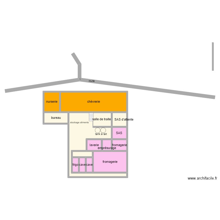 rapport stage. Plan de 15 pièces et 186 m2