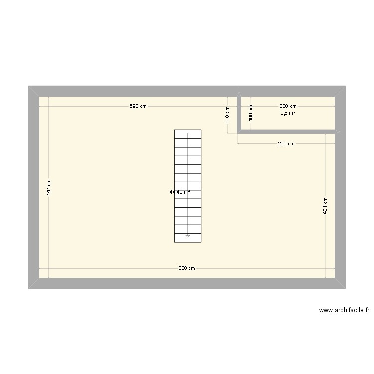 OLI 2EME. Plan de 2 pièces et 47 m2