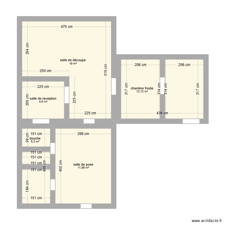 ninou . Plan de 5 pièces et 54 m2