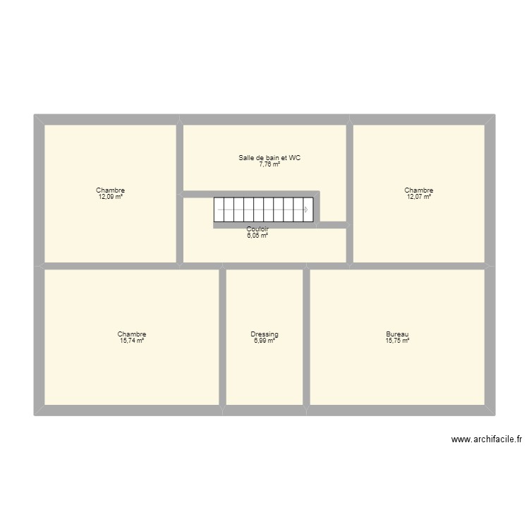 Domicile. Plan de 7 pièces et 76 m2