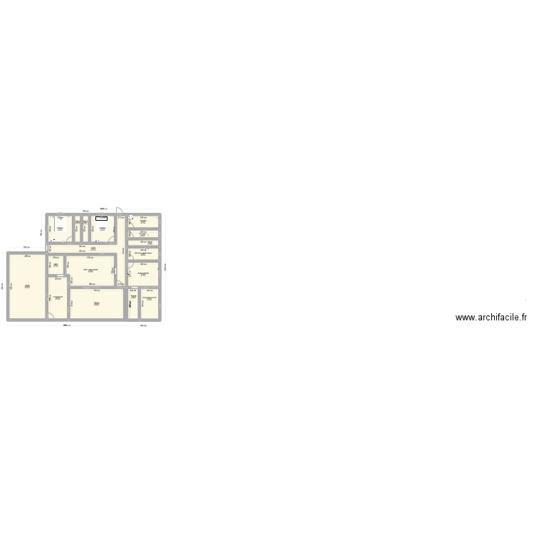 MAISON MOLEANA. Plan de 17 pièces et 215 m2