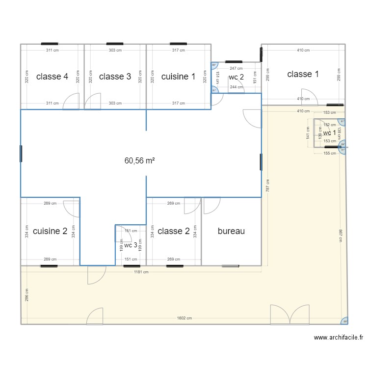 plan Garderie. Plan de 12 pièces et 216 m2