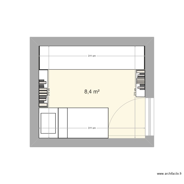 Bureau lit au fond. Plan de 1 pièce et 8 m2