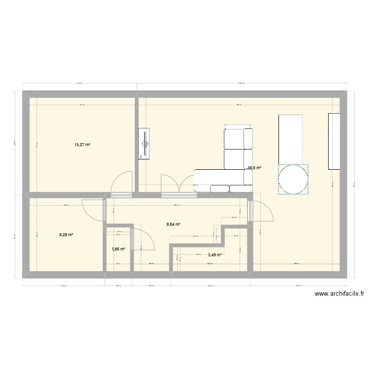 RDC. Plan de 6 pièces et 78 m2