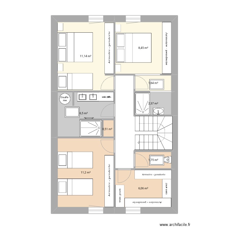 Sylvie0 étage . Plan de 9 pièces et 50 m2