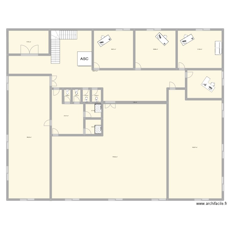 bat chanas etage. Plan de 17 pièces et 641 m2