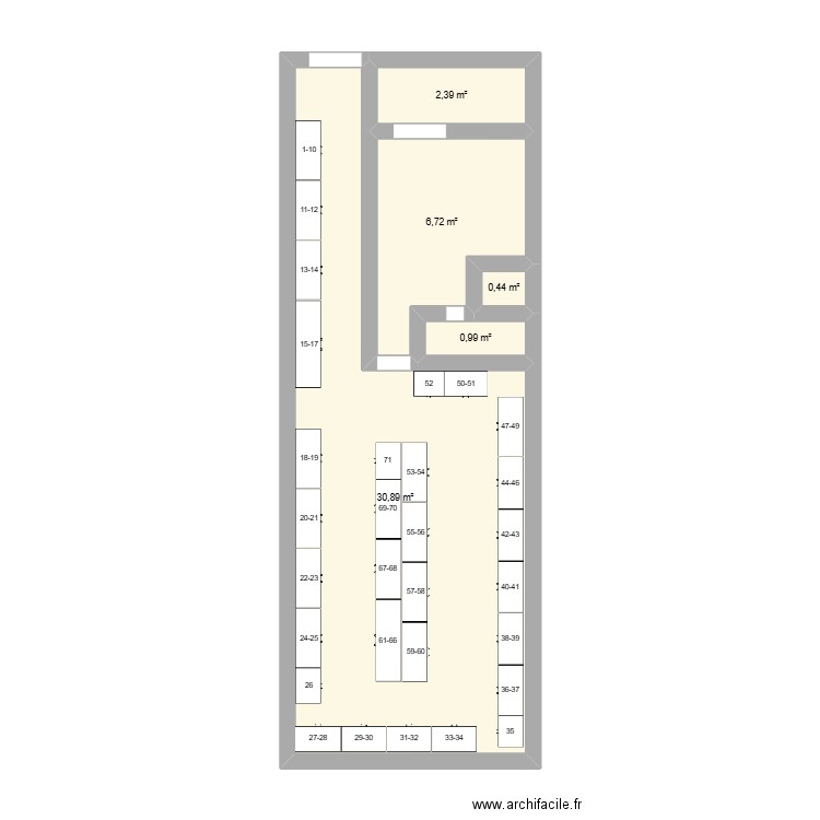 Casiers hommes. Plan de 5 pièces et 41 m2