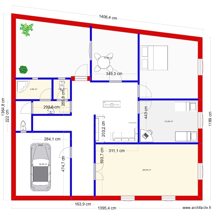 ILYES. Plan de 7 pièces et 123 m2