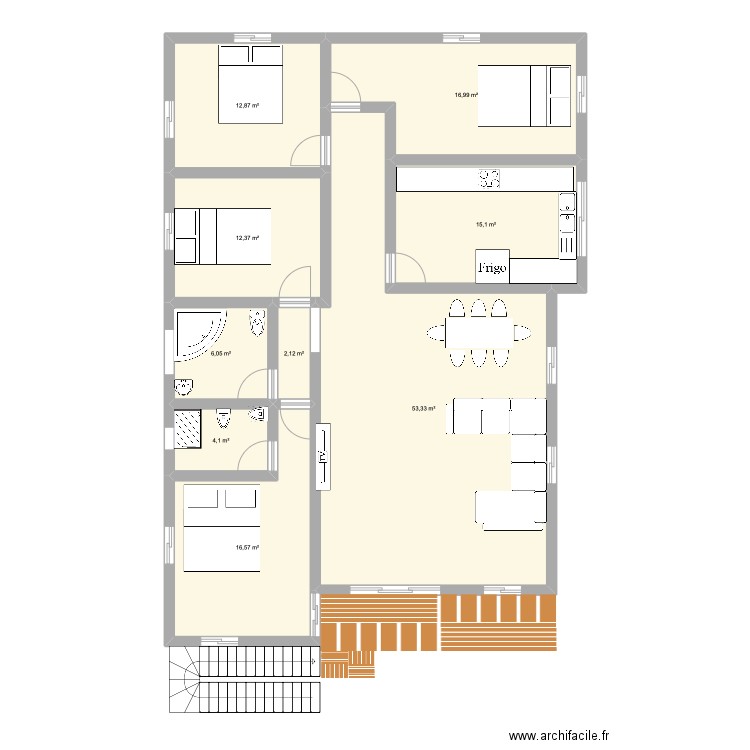 RAHAFATI. Plan de 9 pièces et 140 m2