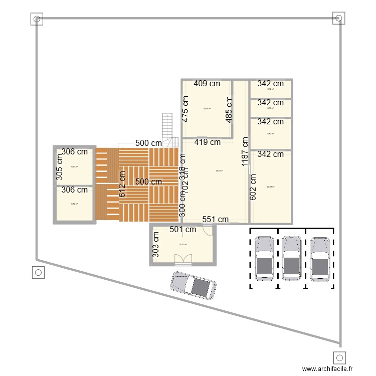 plan Cab numéro 1. Plan de 9 pièces et 137 m2