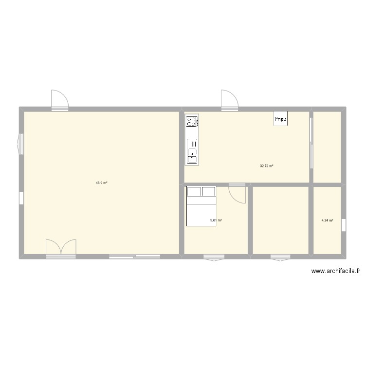 Maison. Plan de 4 pièces et 95 m2