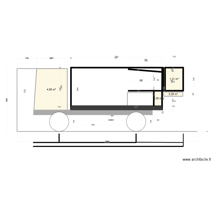 cellule 5400 ferme. Plan de 4 pièces et 6 m2