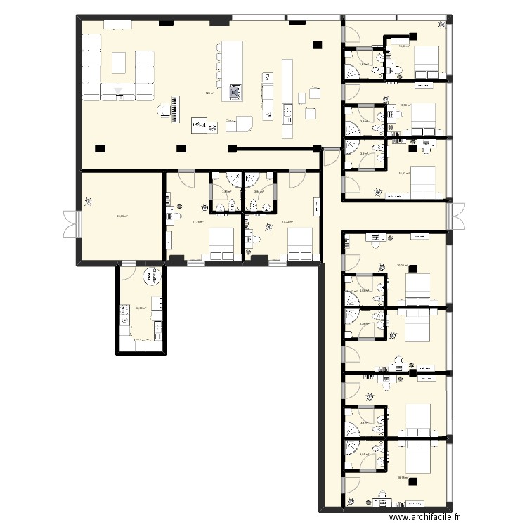 UIL. Plan de 21 pièces et 379 m2