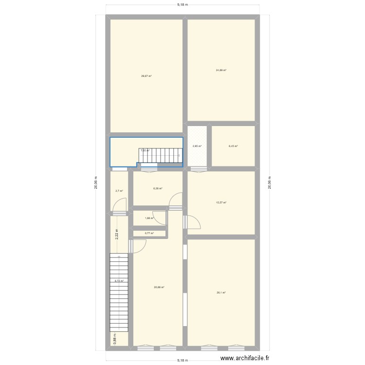 planete. Plan de 13 pièces et 154 m2