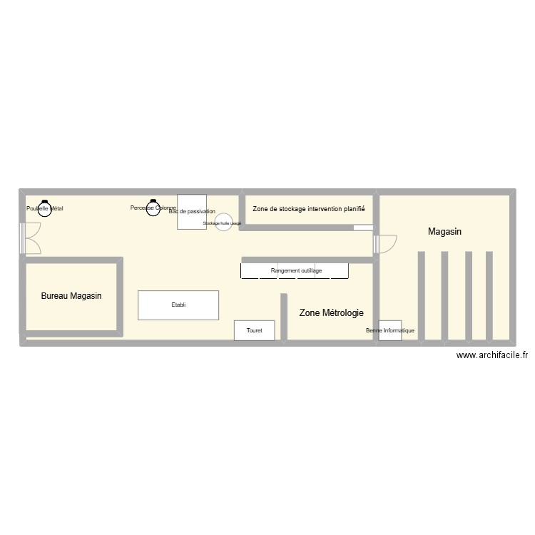 Plan Atelier. Plan de 4 pièces et 131 m2