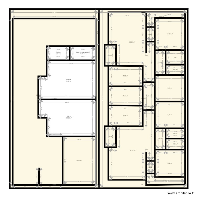 CLAUDIA R1. Plan de 30 pièces et 702 m2