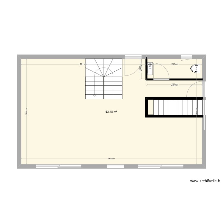 RDC. Plan de 1 pièce et 53 m2