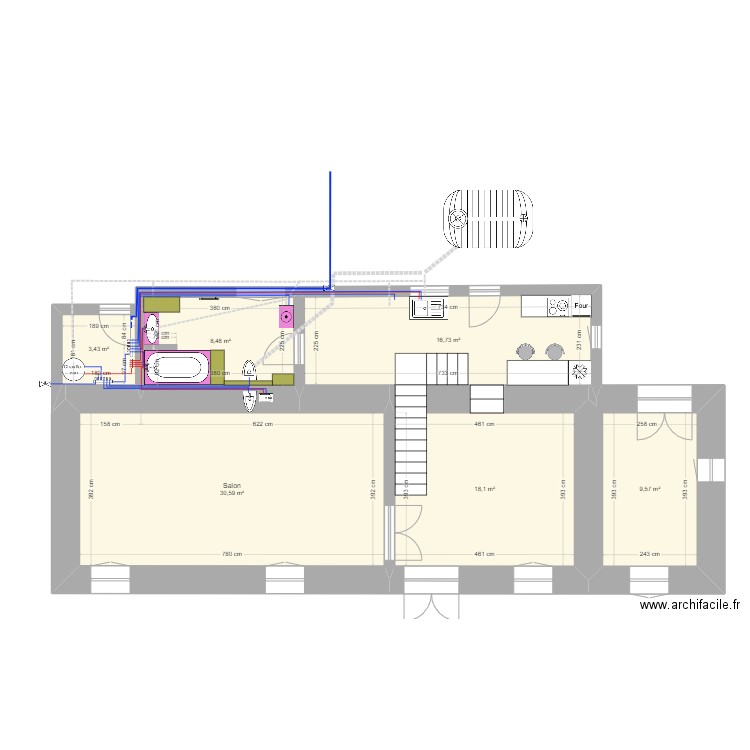 Maison. Plan de 6 pièces et 87 m2