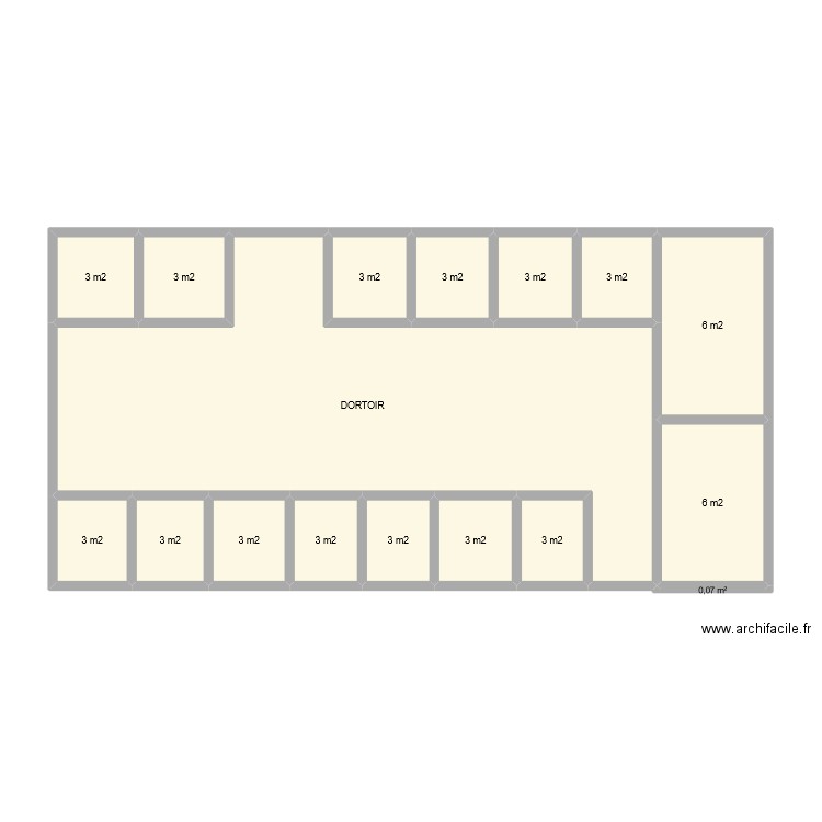 Dortoir Elevage. Plan de 17 pièces et 79 m2