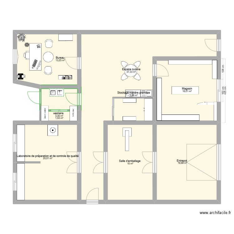 plan de Bonbonland. Plan de 9 pièces et 130 m2