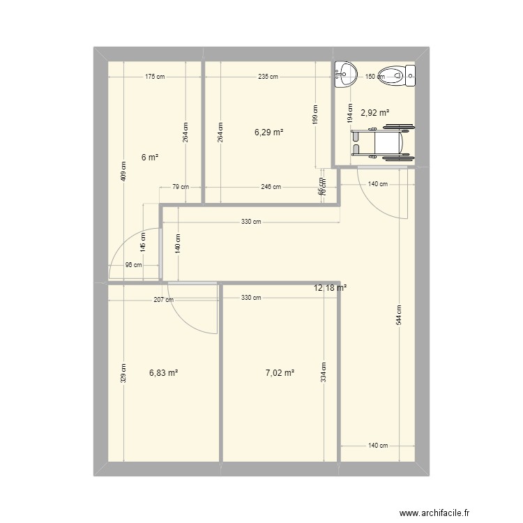 Saf 4 salles ERP. Plan de 6 pièces et 41 m2