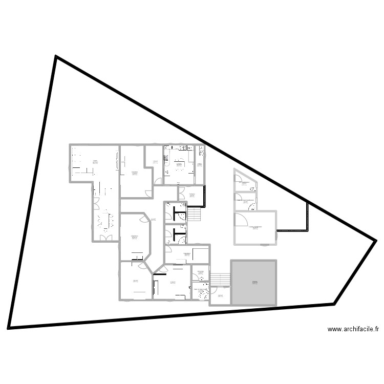 plan Maison Aincha . Plan de 21 pièces et 1079 m2