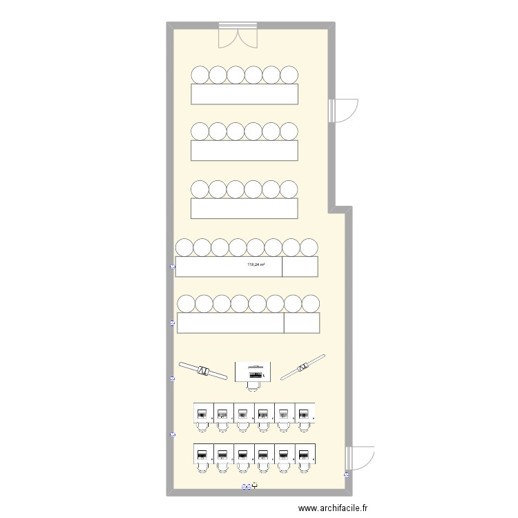 Salle 200. Plan de 1 pièce et 118 m2