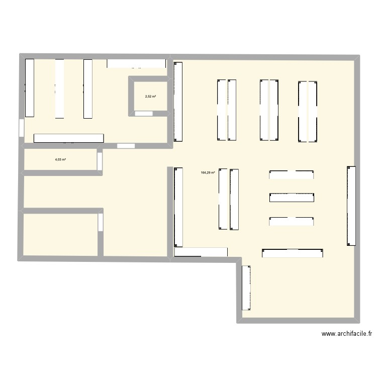 DRCV. Plan de 3 pièces et 171 m2