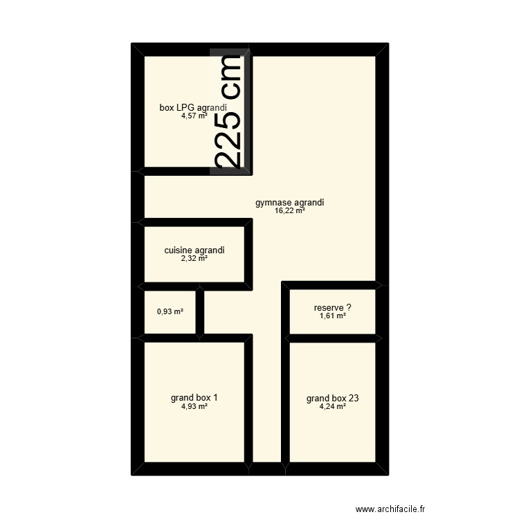 Coin maxillo. Plan de 7 pièces et 35 m2