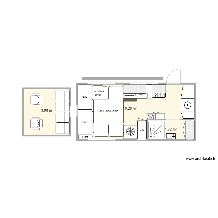 Cellule 5200 porte arrière ok. Plan de 3 pièces et 16 m2