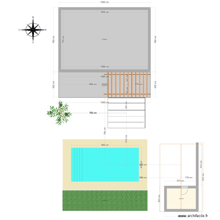 Piscine. Plan de 3 pièces et 115 m2