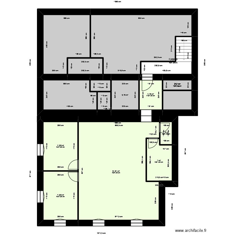 Gwen V102-2. Plan de 23 pièces et 293 m2