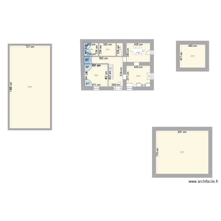 essai presle. Plan de 10 pièces et 282 m2