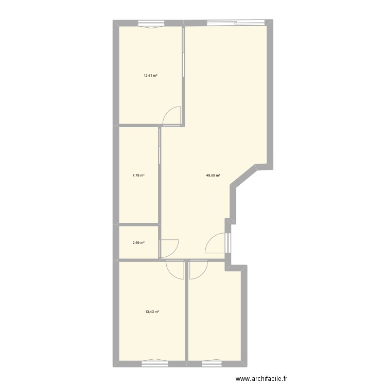 Appartement Nonna. Plan de 5 pièces et 85 m2