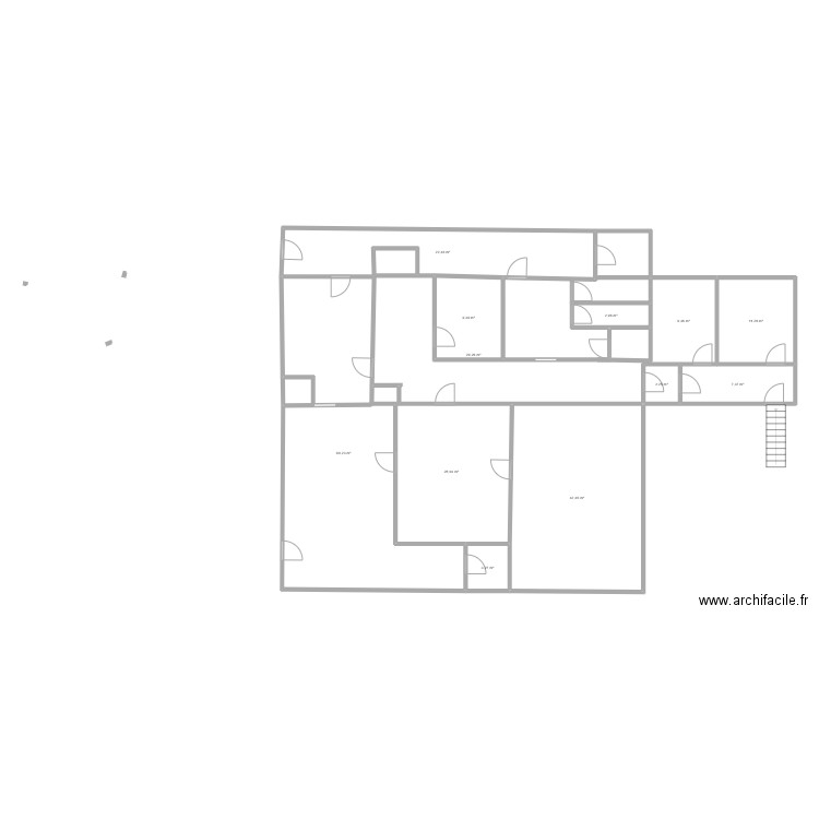 restaurant  mamoudzou. Plan de 12 pièces et 228 m2