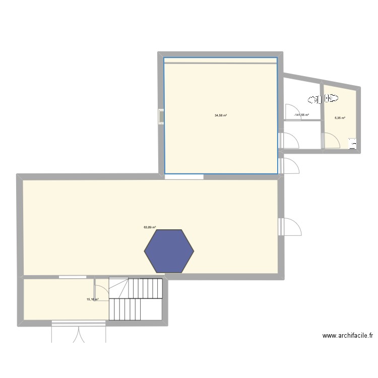 Maison du patrimoine. Plan de 5 pièces et 126 m2