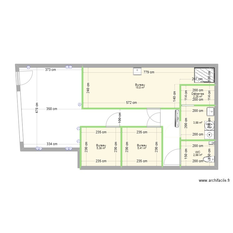 Local Esthétique. Plan de 6 pièces et 36 m2