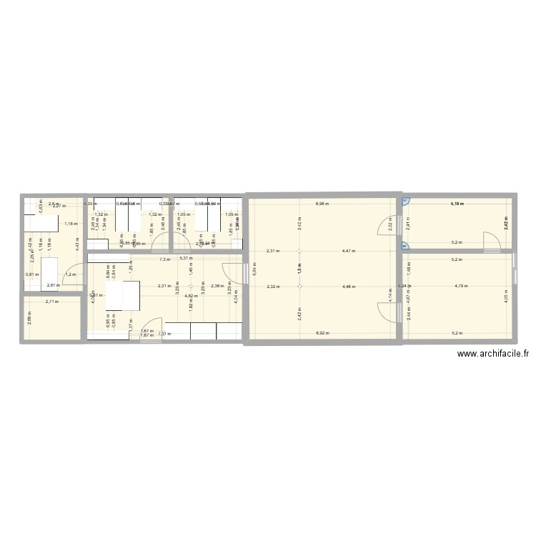 GUYOMIQUE_bureaux. Plan de 8 pièces et 145 m2