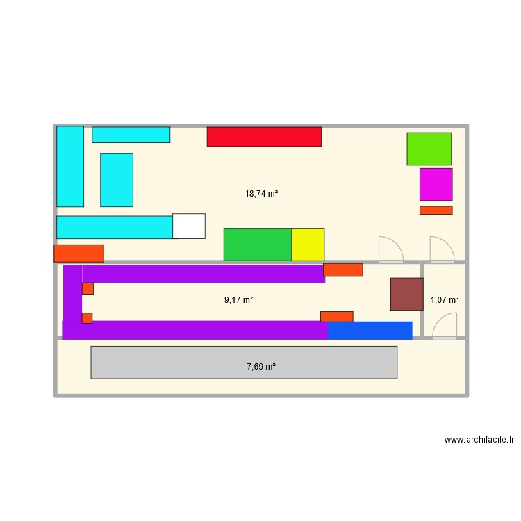 élevage pension chien. Plan de 4 pièces et 37 m2