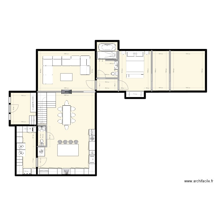 Maison Outaouais V3. Plan de 9 pièces et 135 m2