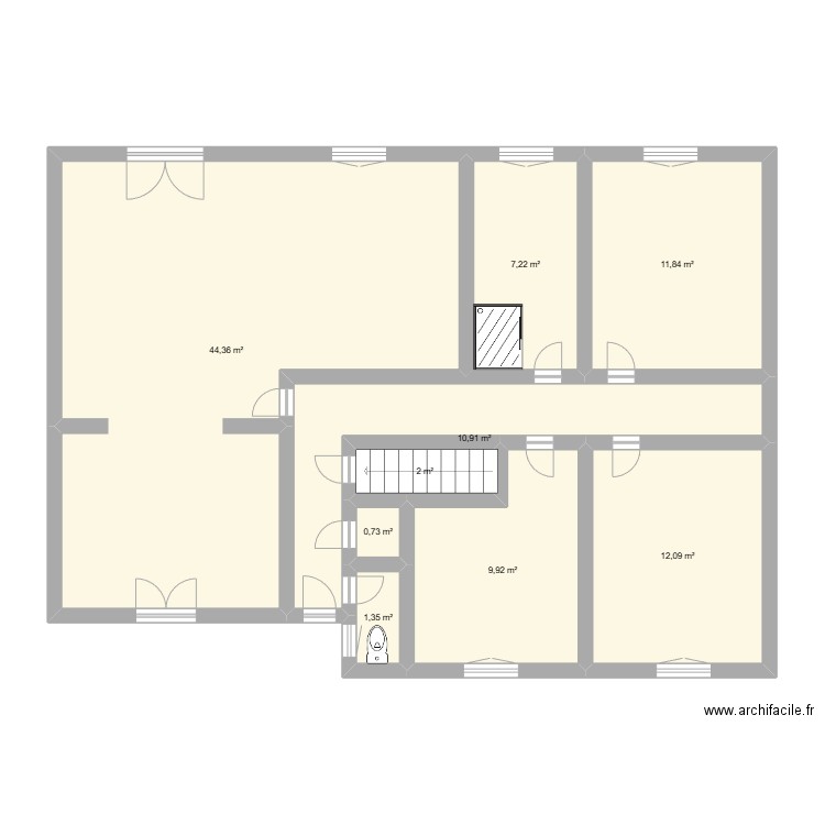 CASTRO CINTAS. Plan de 9 pièces et 100 m2