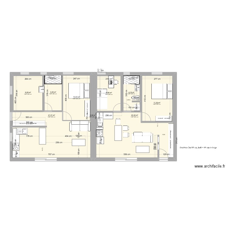 Base Rouge25-1. Plan de 9 pièces et 151 m2